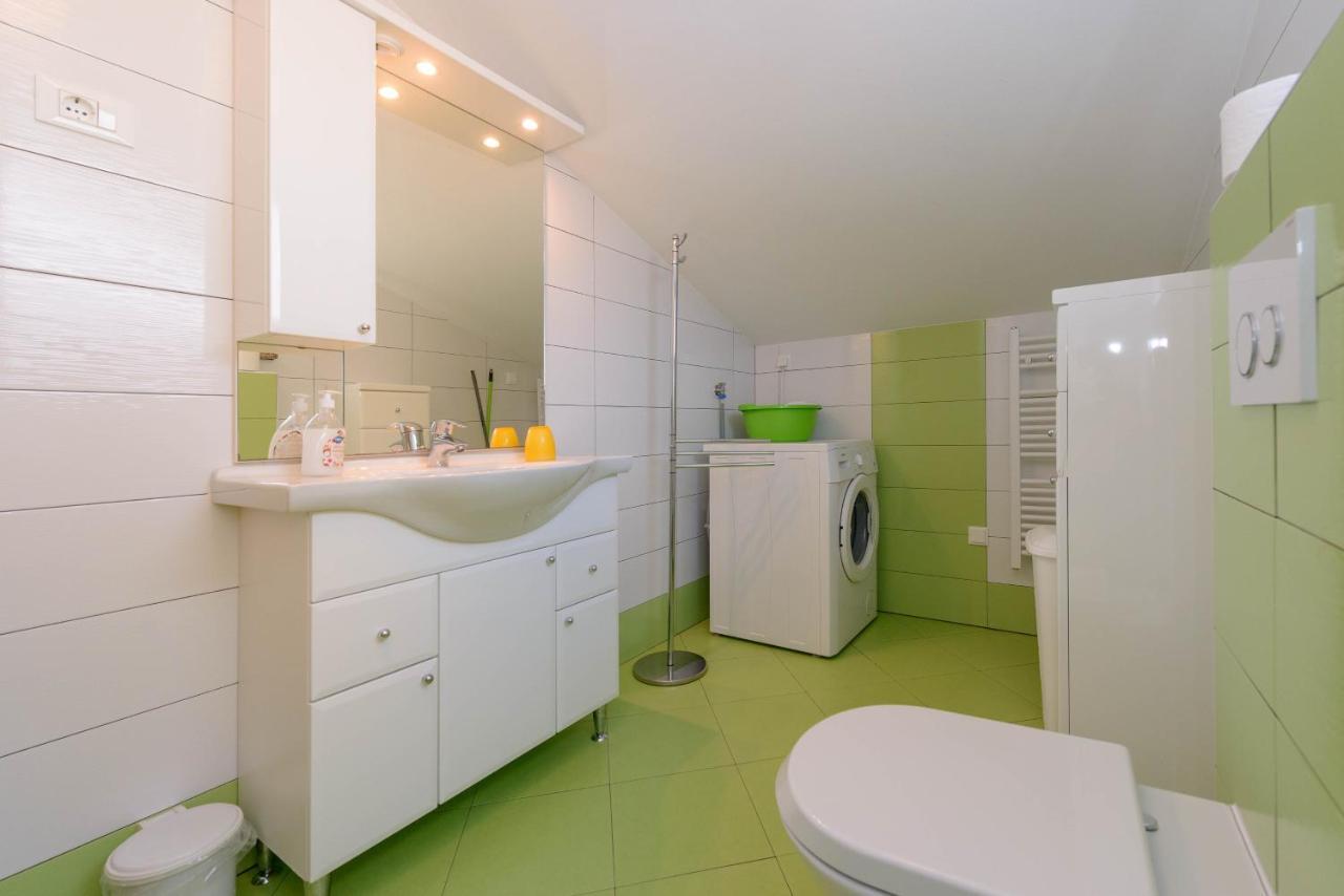 Apartments Milar โรวีน ภายนอก รูปภาพ